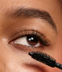 ROMANTIQUE MASCARA BLACK